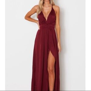 Akela Maxi dress—merlot